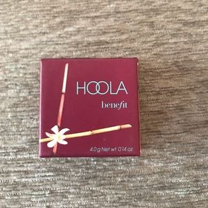 Benefit Cosmetics mini Hoola bronzer